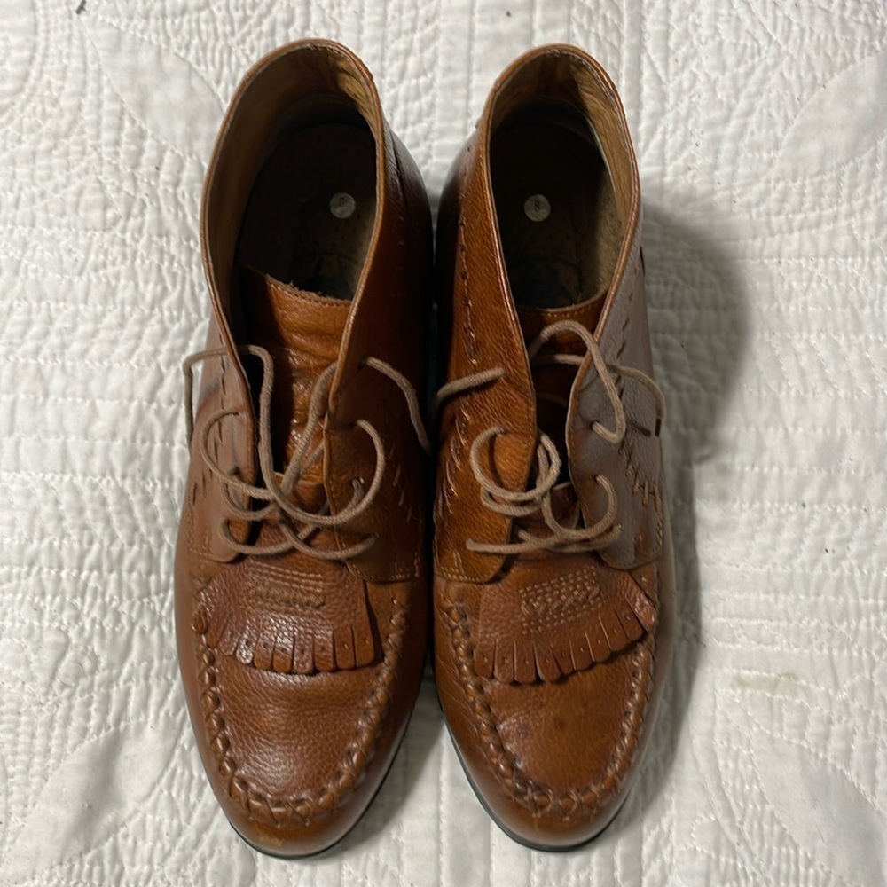 EUC Ariat Camel Leather Lace Up Fringe Boots 8B - Picture 2 of 11